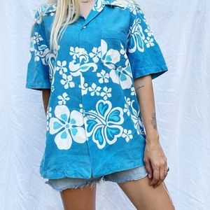 Vintage Hawaiian shirt